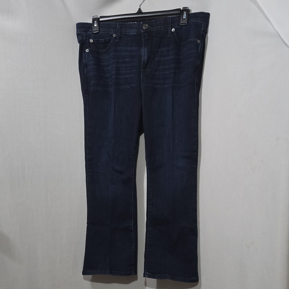 Womens NWT Plus Size 16 Torrid Ankle Jeans
